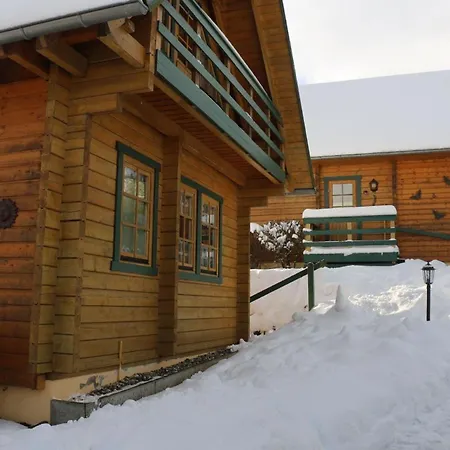Idyllisch Gelegenes Blockhaus - Hunde Willkommen بيت للعطل *